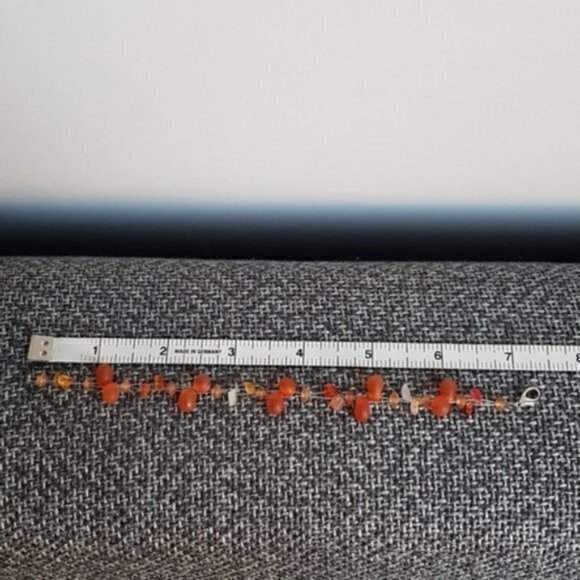 Wire orange lampwork frosted glass beaded bracelet - Picture 7 of 7